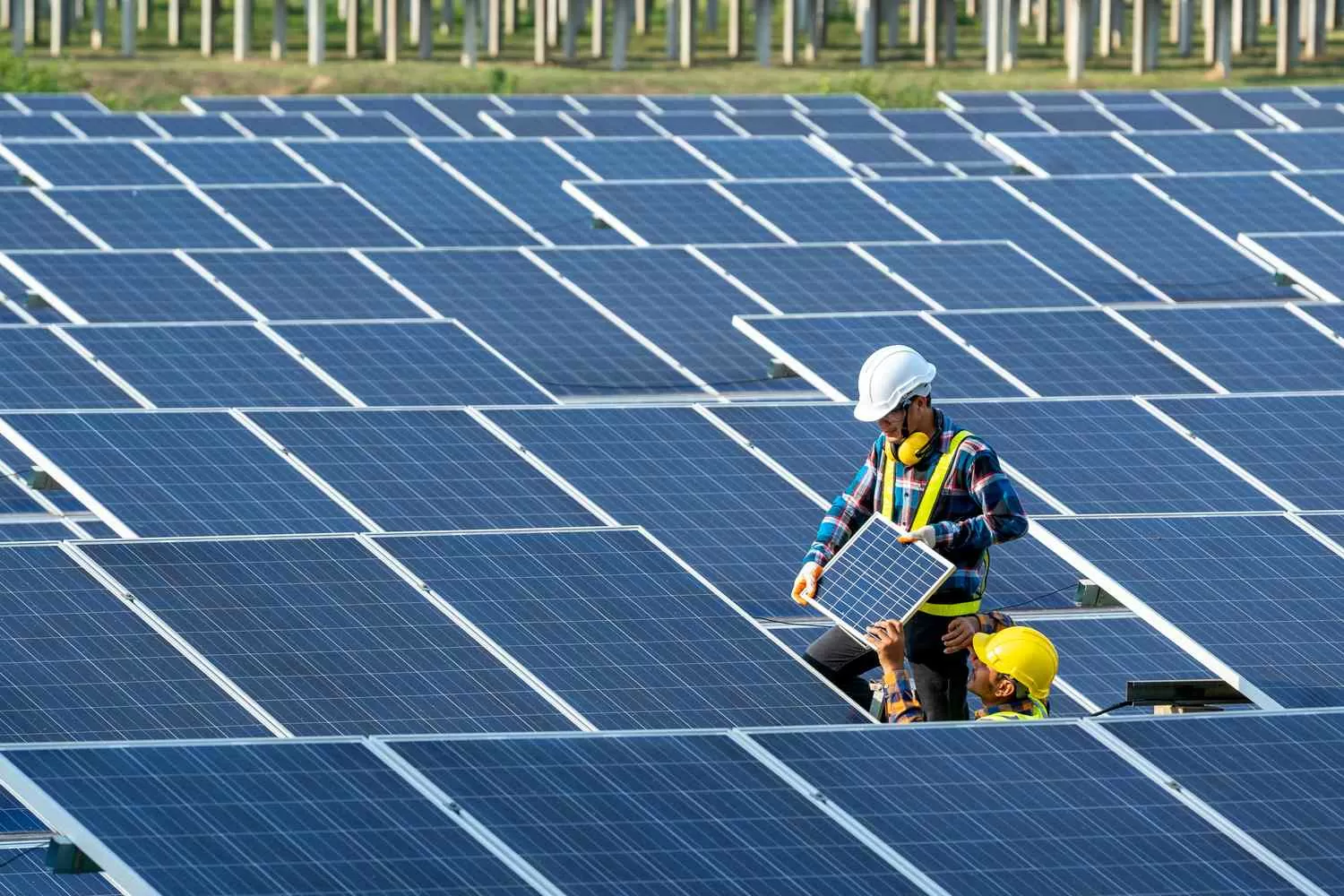 IEA: Solar PV to contribute more than half of new power capacity to 2030